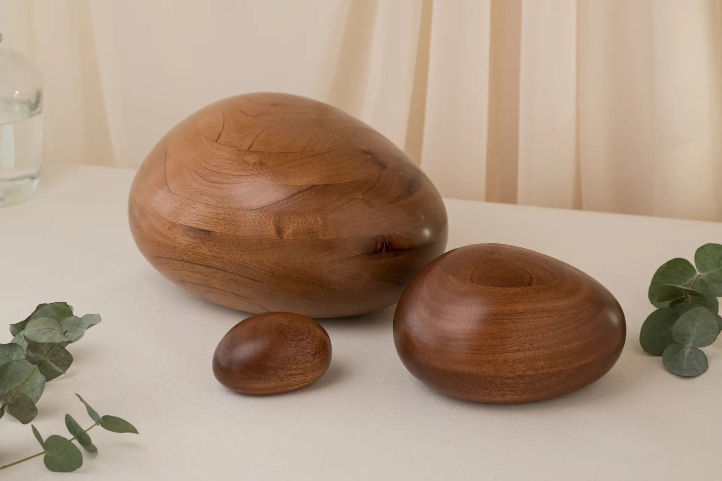Crabwood Urn | River Stone